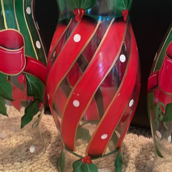 Christmas Hurricane Lanterns, set of 3 - Picture 4 of 5